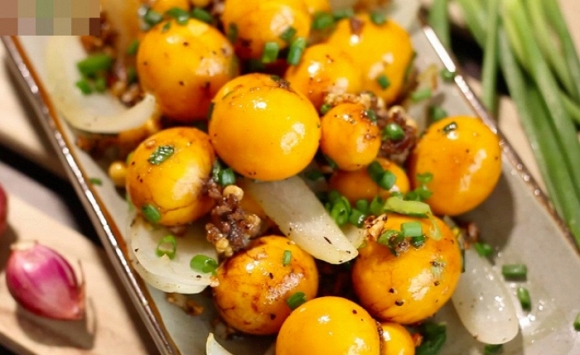 cach-lam-trung-nong-xao-toi-1-ngoisao.vn_